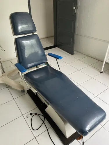 Vendo cadeira de Raio X 