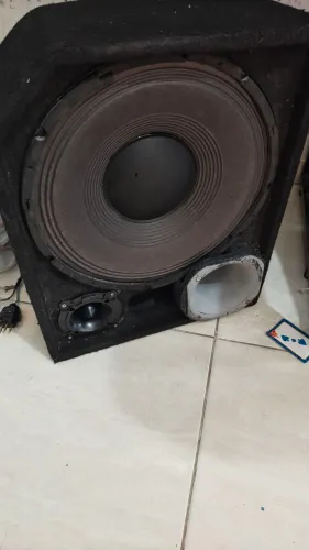 Vendo caixa trio automotivo alto falante de 12 polegadas