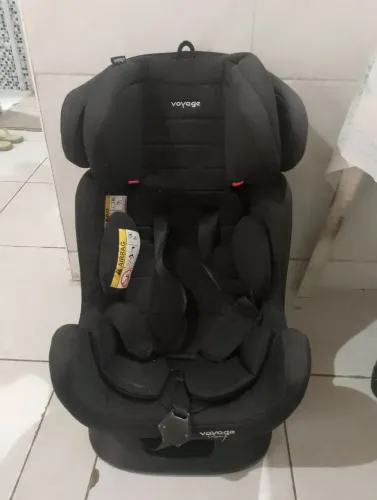 Cadeira de carro.