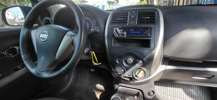 Nissan March S 1.0 12V Flex 5P 2015