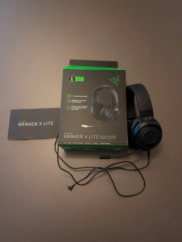 RAZER ESSENTIAL WIRED KRAKEN XILITE GAMING HEADSET