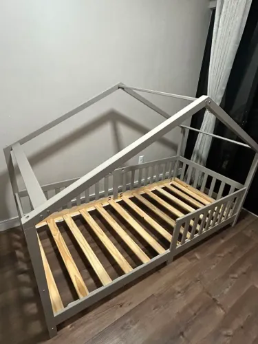 Cama casa montessoriana solteiro 