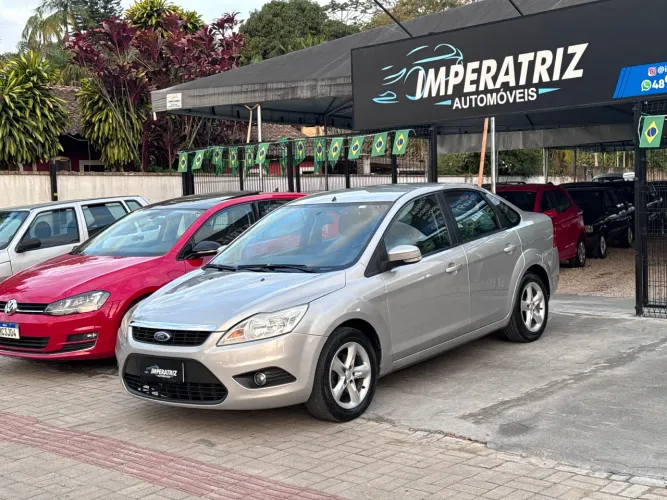 Ford Focus Sedan 2.0 16v/2.0 16V Flex 4P Aut. 2010