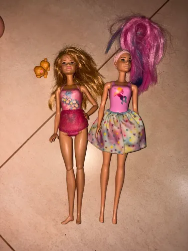 Barbies  - lote de mais novas