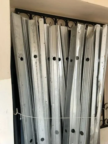 [VENDE-SE] Perfis metalicos
