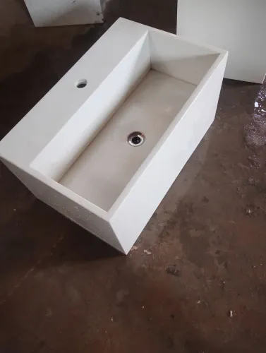 Bancada esculpida no selestone branco Zeus tamanho 60x38 pronta só pra chegar instalar  