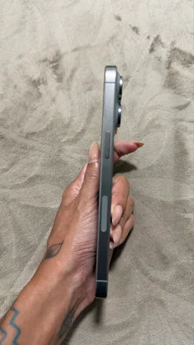 iPhone 15 Pro Max 256GB 76%