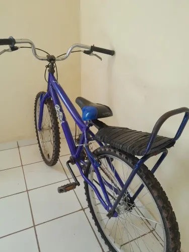 VENDO BICICLETA