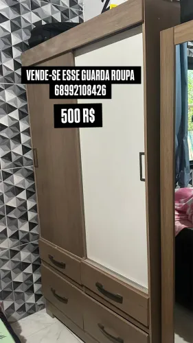 Guarda roupa (duas portas) 4 gavetas 