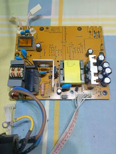 Placa Fonte Monitor Wise WSLCD-S185B ou GRLCD-S185