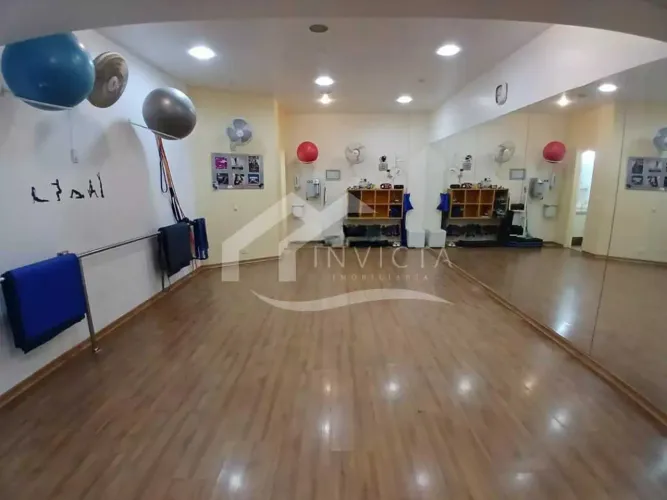 INCRIVEL SALA COMERCIAL COM VAGA