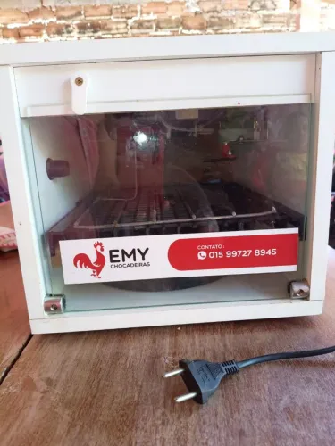 Chocadeira eletrica da Emy