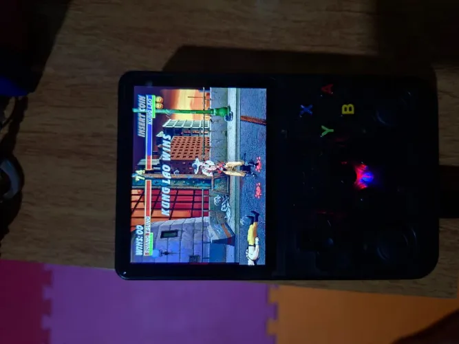 Emulador com todos jogos.