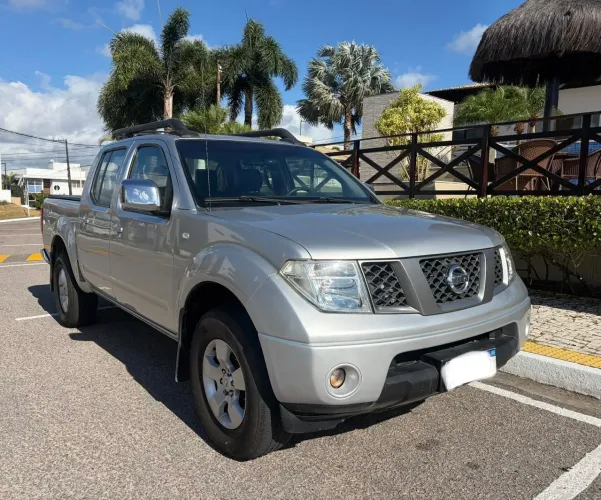 Nissan Frontier LE CD 4X4 2.5 TB Diesel Aut. 2013