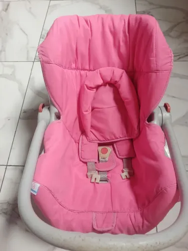 Bebê conforto pra menina