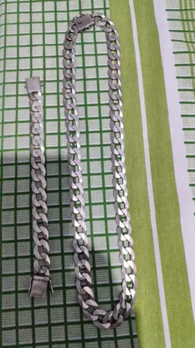 Corrente e pulseira de prata