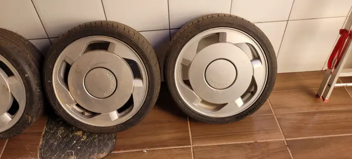 Rodas Orbital 17 + pneus no precinho. 