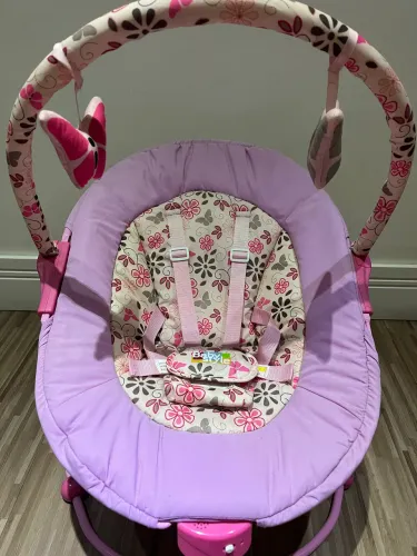 Cadeirinha de balanço para bebê