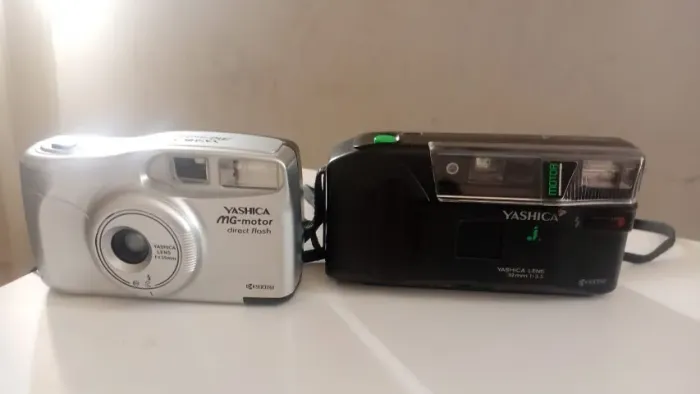 Camera Fotografica Yashica