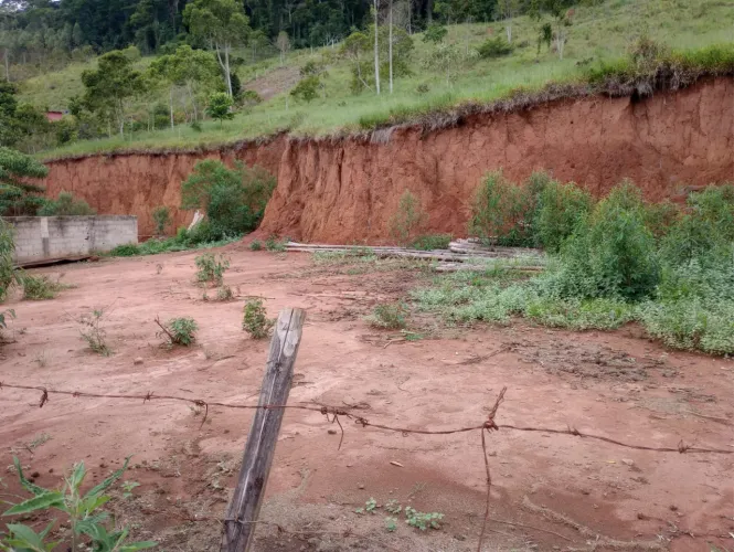 VENDE-SE TERRENO RURAL - ROSÁRIO DE MINAS (JF/MG)