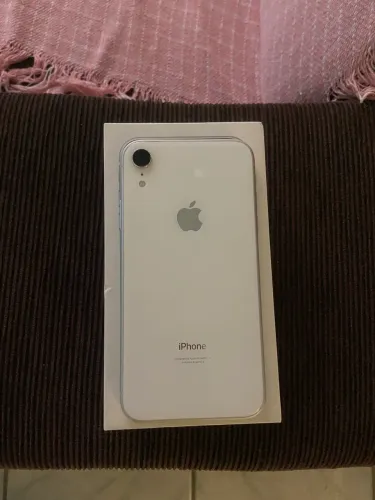 iPhone XR