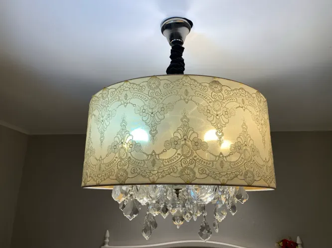 Lustre em cristal