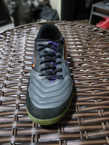 Chuteira Futsal Umbro Pro 5 Bump Unissex Tam. 37 - Pouco Usada