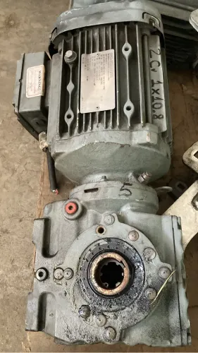 Motoredutor Sew 1,5 kW (2 Cv) * 1x10,80 * SA47 DRE90
