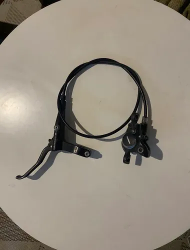 freio hidráulico manete absolute e pinça shimano traseiro e dianteiro