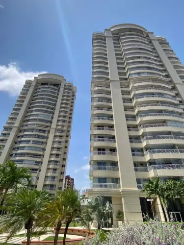 Oportunidade - Via Appia, Fátima, 143m2, 19o Andar, 3 Suítes, 3Vgs. Frente a Igreja 13 de