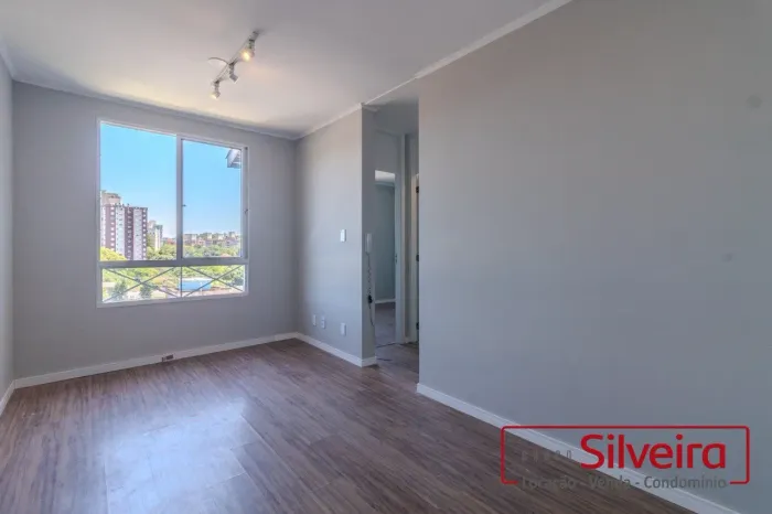 SILVEIRA VENDE APARTAMENTO NA RUA NEY DA GAMA AHRENDS