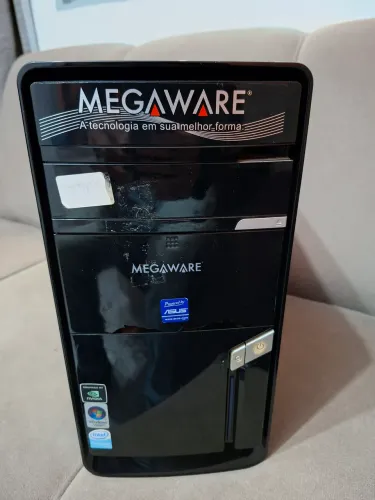 CPU - Gabinete Megaware 