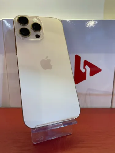 iphone 16 pro Max 256giga desert vitrine