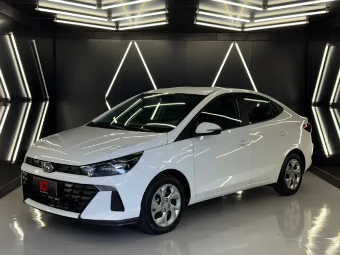 Hyundai HB20S Comfort Plus 1.0 Flex 12V Mec. 2025