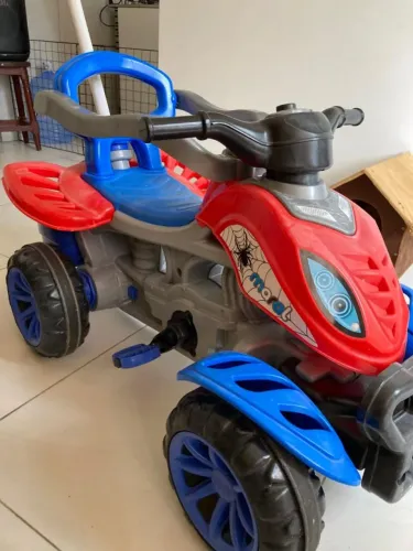 Quadriciclo infantil spider