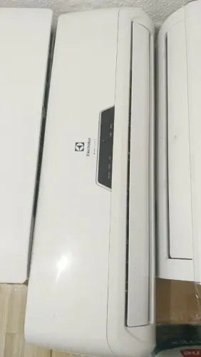 Ar condicionado convencional 9mil btus funcionado todo ok