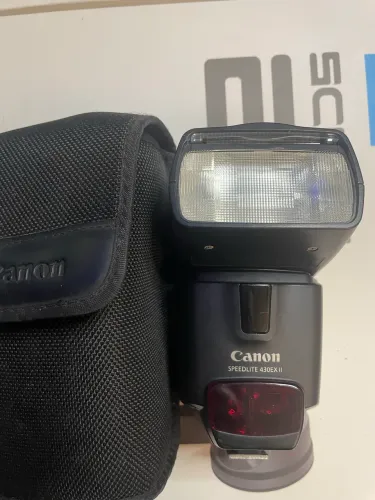 Flash Canon Speedlite 430EX II Seminovo