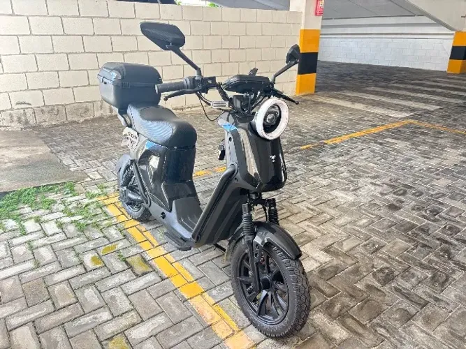 Moto elétrica Storm nova