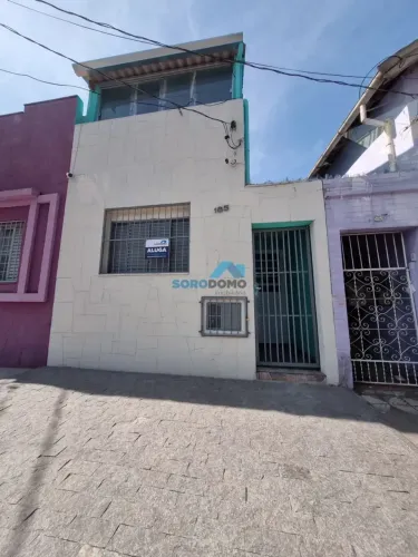 Sobrado espaçoso - Vila Assis