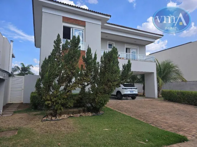 Vendo ou Alugo sobrado novo, 321,80 m², 4 suítes, Condomínio Alphaville 2, Região Jardim I