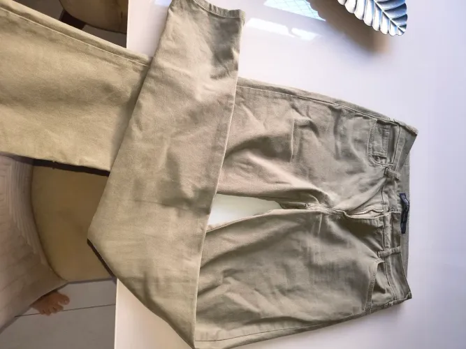 Calça Fórum tamanho 40