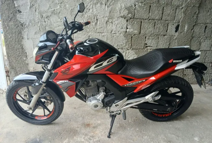CB twister 250