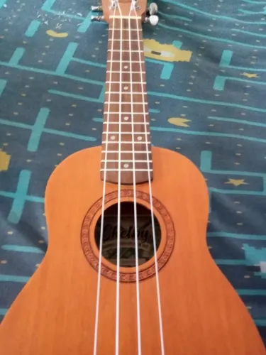 Ukulele Shelby