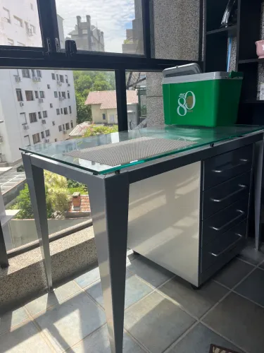 Mesa de jantar 4 lugares