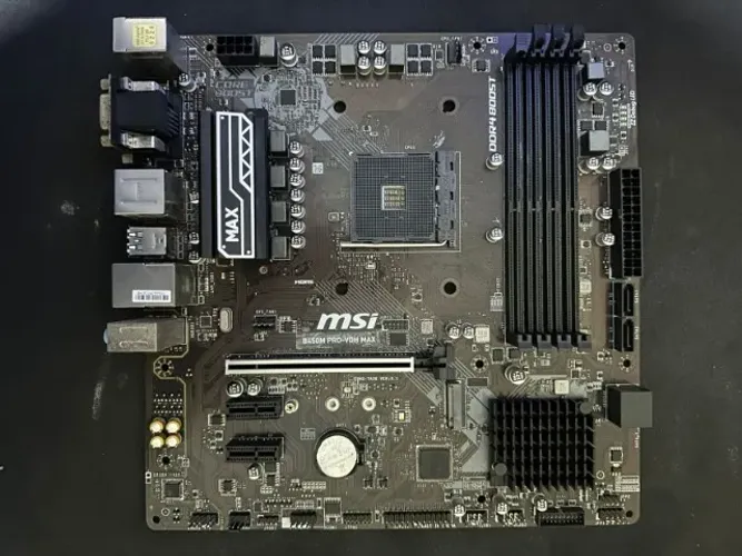 Placa mãe B450M PRO max - para conserto