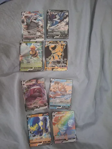 kit com 8 cartas raras pokemon ( não oficiais da copag)