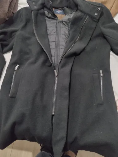 Sobretudo masculino preto