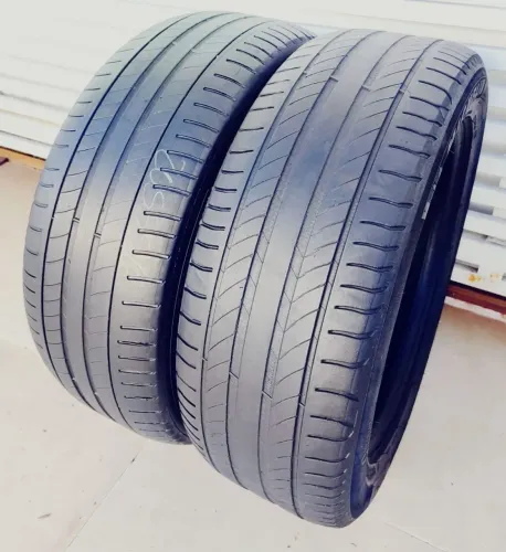 Pneu 205/55 aro 16 Michelin