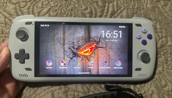 AYN Odin 2 Pro + Case Oficial