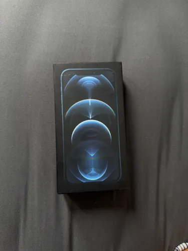 Caixa iPhone 12 Pro 